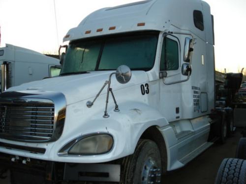 FREIGHTLINER COLUMBIA 120