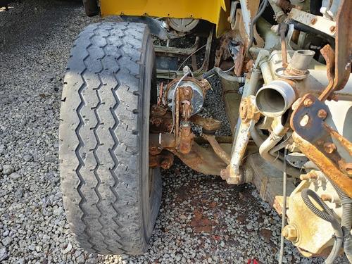 INTERNATIONAL 7400