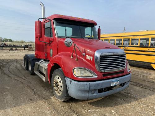 Freightliner COLUMBIA 120