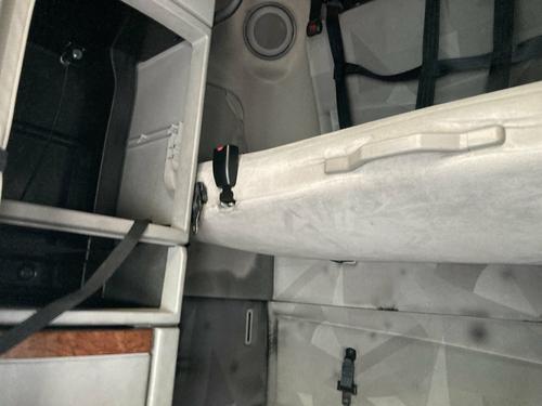 Volvo VNL
