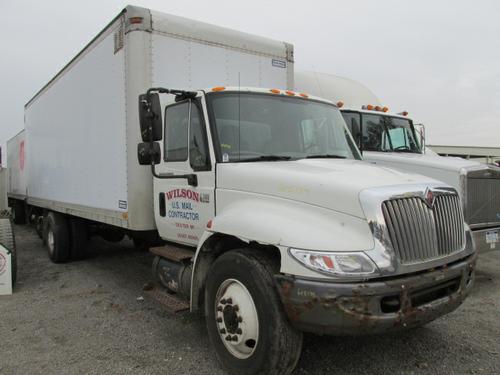 INTERNATIONAL 4300
