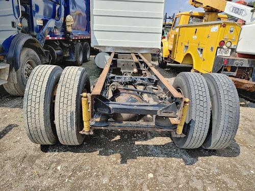 KENWORTH T300