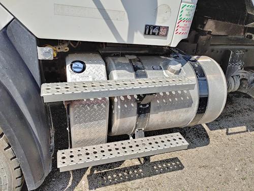 FREIGHTLINER COLUMBIA 120