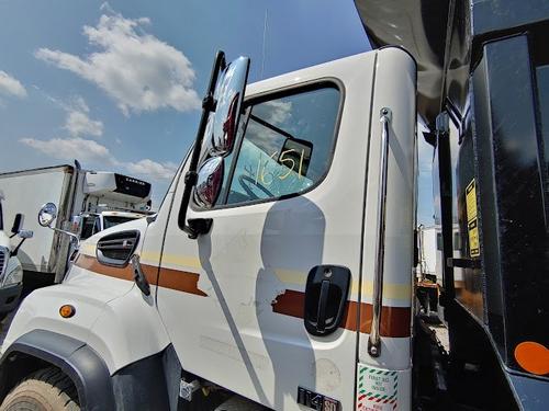 FREIGHTLINER COLUMBIA 120