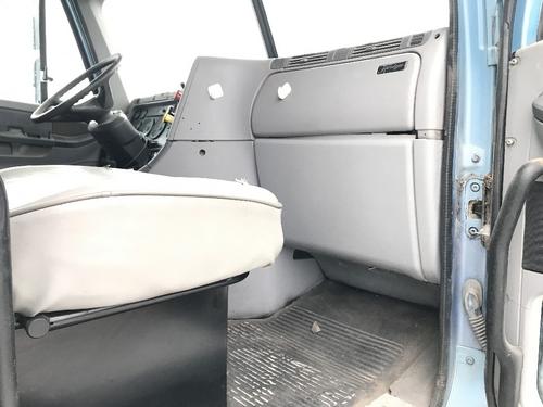 Freightliner COLUMBIA 120