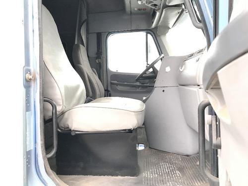 Freightliner COLUMBIA 120