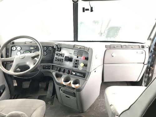 Freightliner COLUMBIA 120