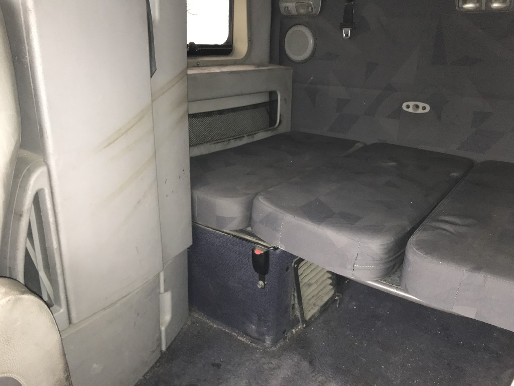 Volvo VNL