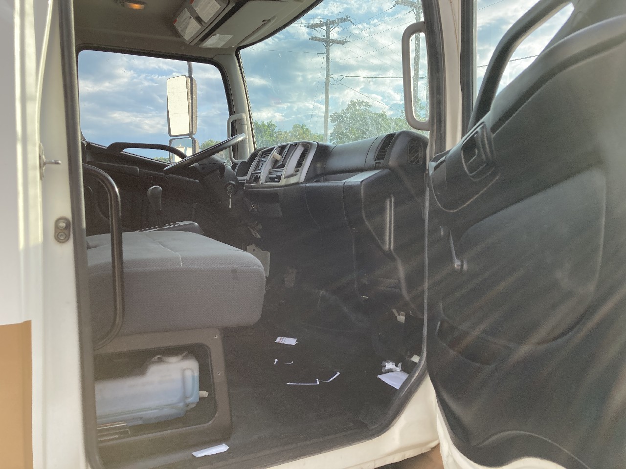 Hino 338