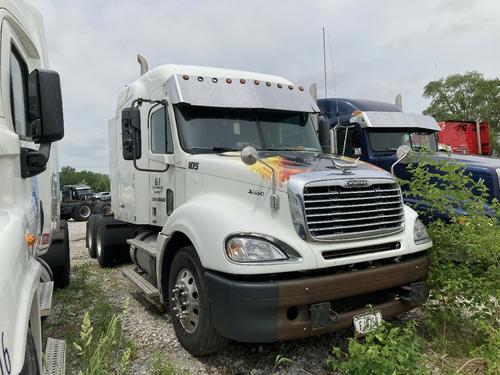 Freightliner COLUMBIA 120