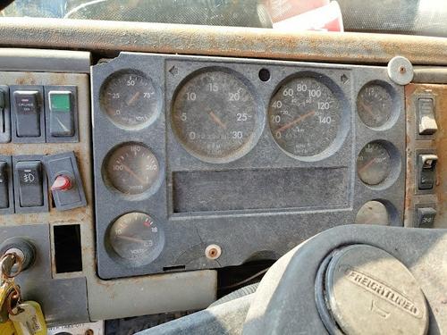 FREIGHTLINER FL112