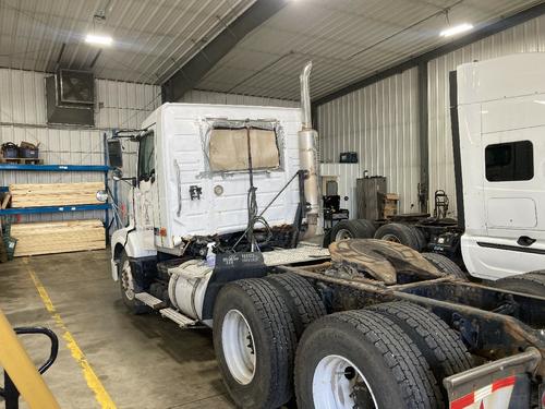 Volvo VNL