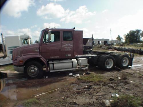 FREIGHTLINER FL112S