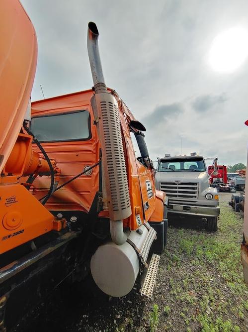 VOLVO VHD