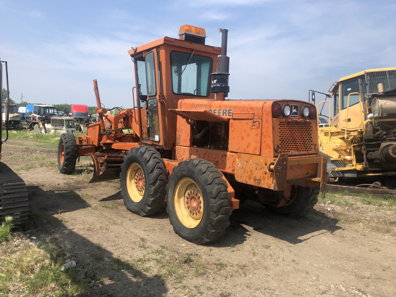 John Deere 670A