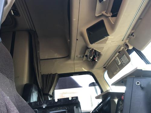 Freightliner 122SD