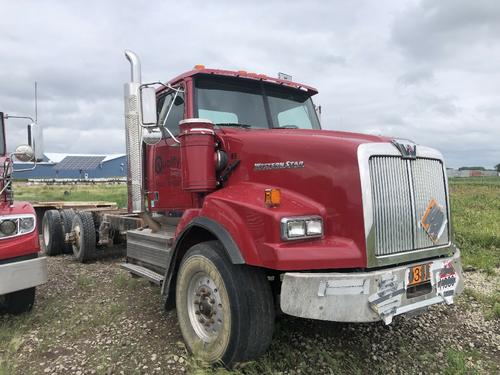 Western Star Trucks 4900