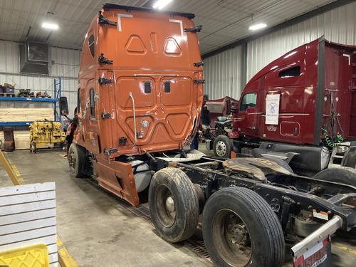 Freightliner CASCADIA