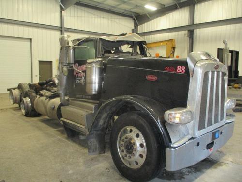 PETERBILT 389