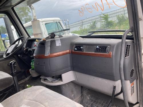 Volvo VNL