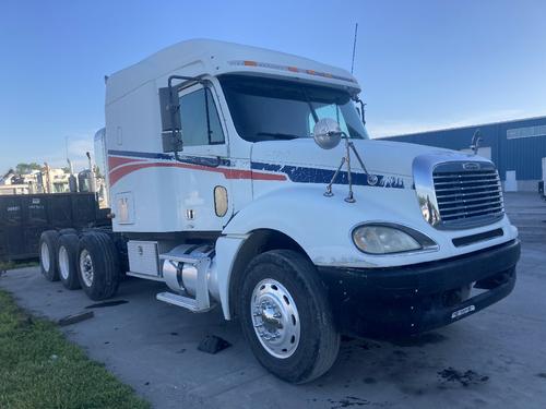 Freightliner COLUMBIA 120