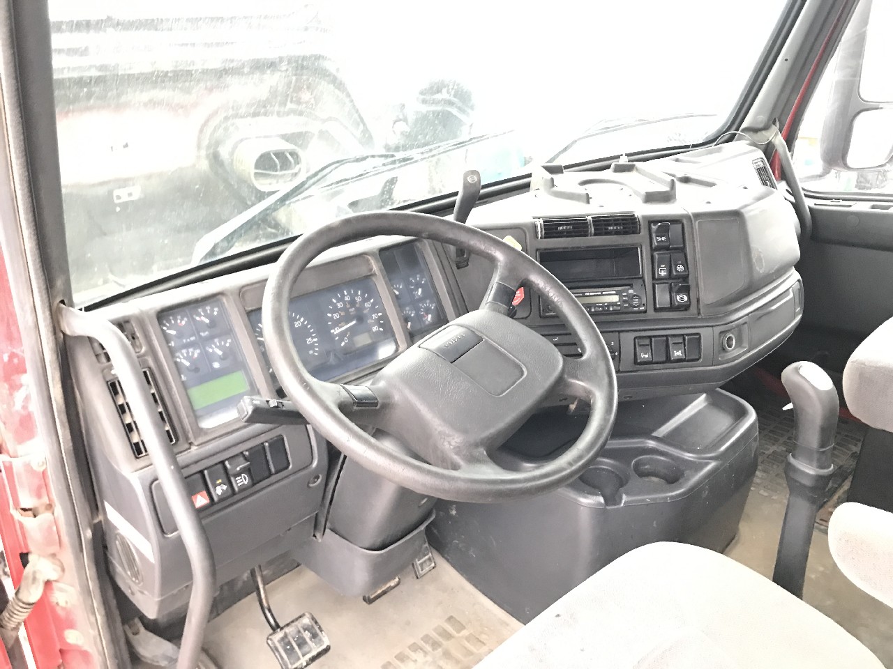 Volvo VNM