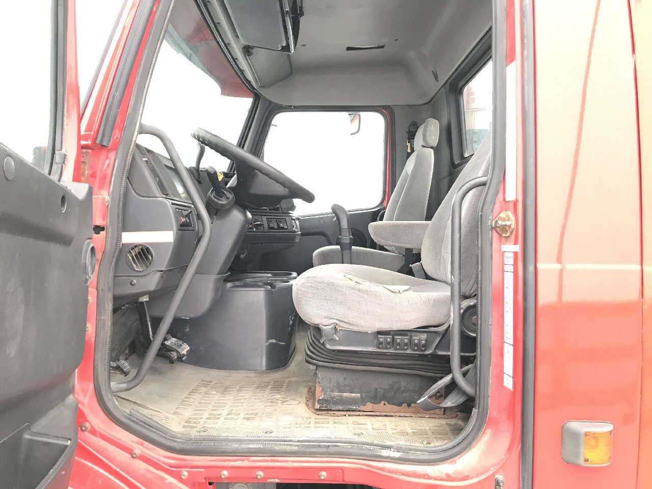 Volvo VNM