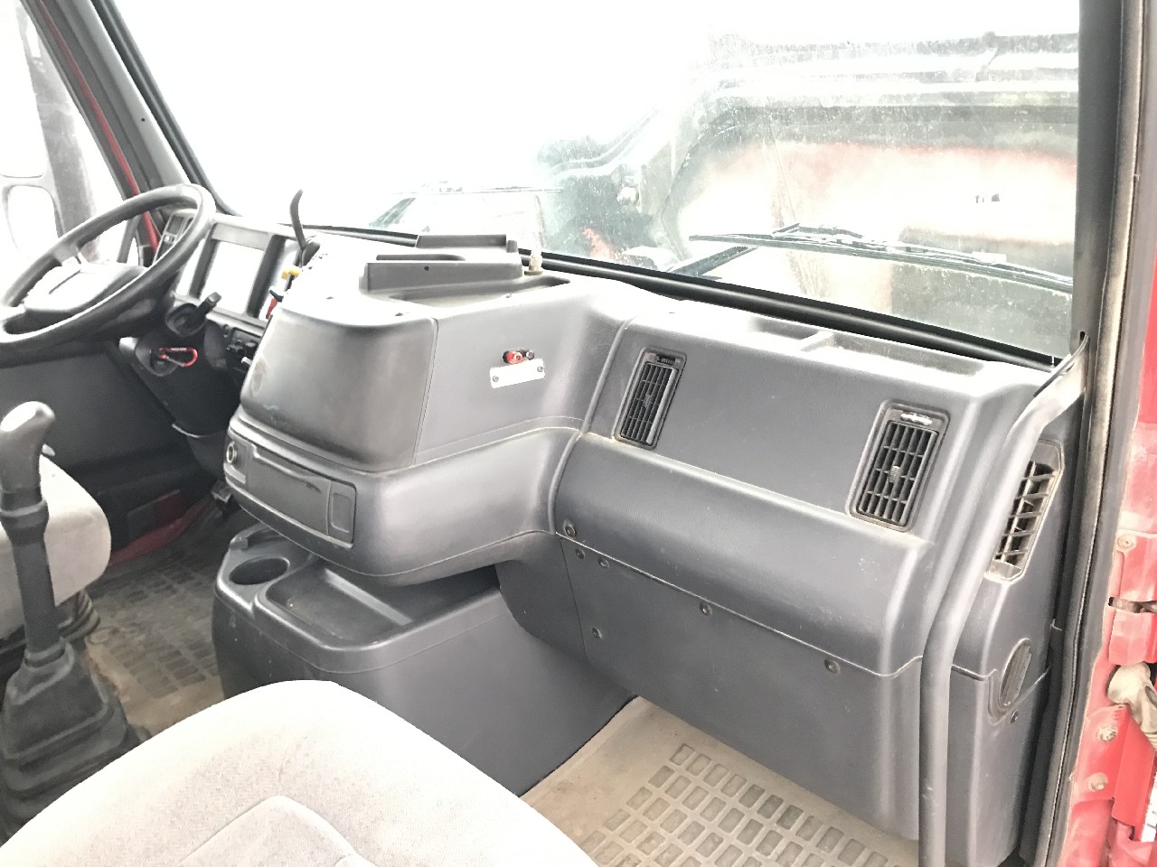 Volvo VNM