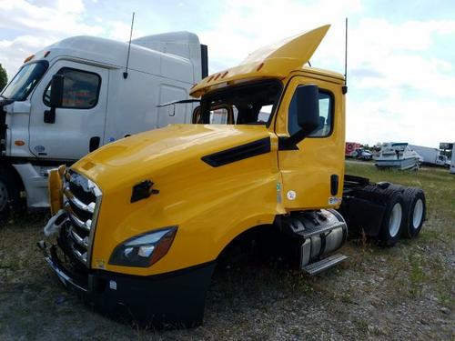 FREIGHTLINER CASCADIA 125BBC