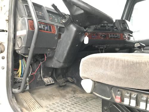 Volvo VNL