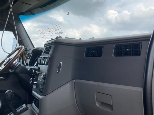 Peterbilt 579