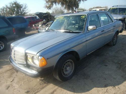 MERCEDES-BENZ MERCEDES 300D