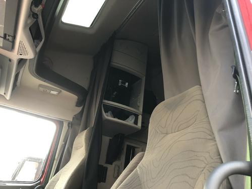 Volvo VNL
