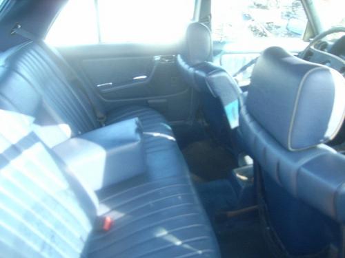 MERCEDES-BENZ MERCEDES 300D