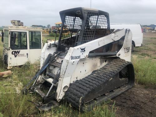 Bobcat T250