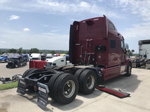 Peterbilt 587