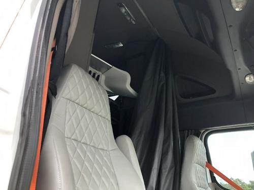 Freightliner CASCADIA