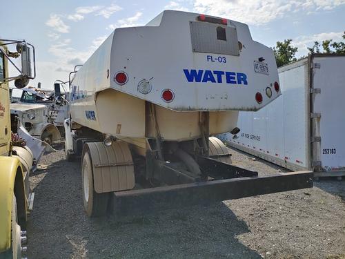 FORD L8501 LOUISVILLE 101