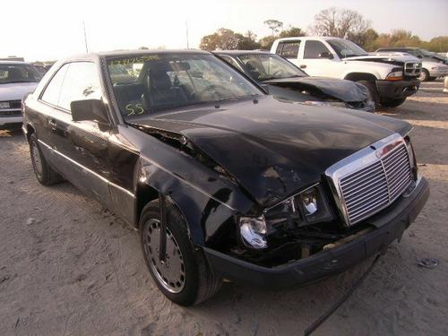 MERCEDES-BENZ MERCEDES 300E