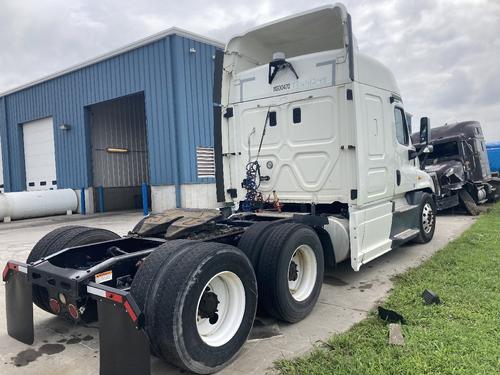 Freightliner CASCADIA