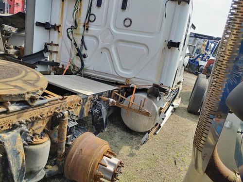 FREIGHTLINER CASCADIA