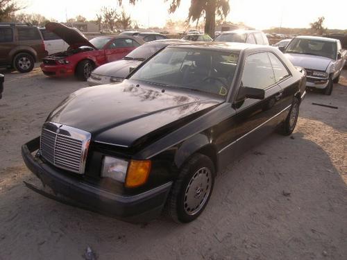 MERCEDES-BENZ MERCEDES 300E