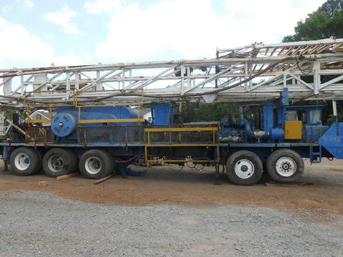 CRANE CARRIER RIG