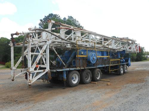 CRANE CARRIER RIG