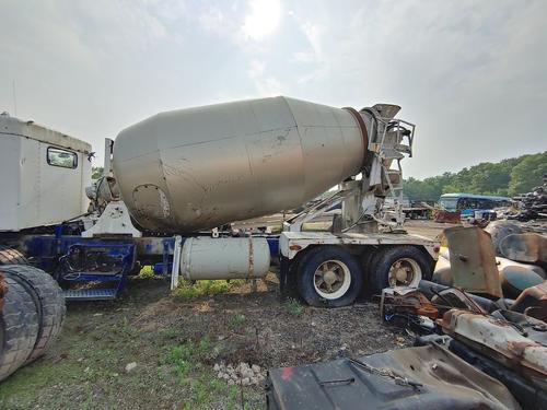 KENWORTH W900