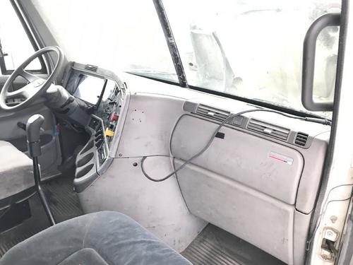 Freightliner COLUMBIA 120