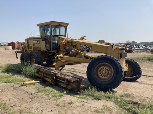 John Deere 770CH