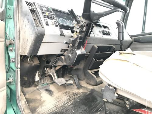 Freightliner FL112