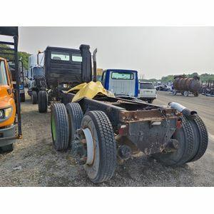 FREIGHTLINER FL70