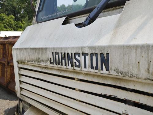 JOHNSTON 4000